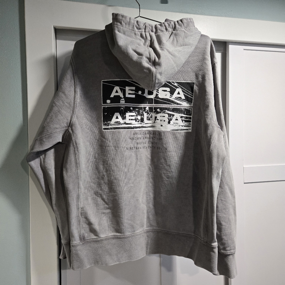 American Eagle Men's Size Large  Hooded Sweatshirt Gray Logo Long Sleeve Hoodie